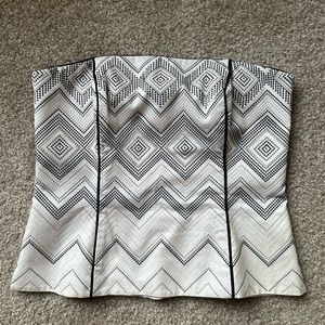 White House Black Market geometric square neck corset bustier top size 8